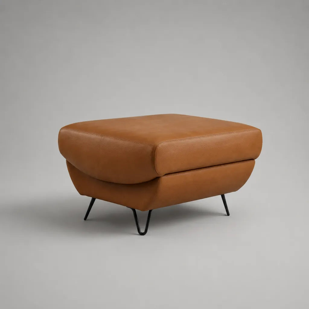 Rechteckiger Fußhocker aus PU-Kunstleder mit Stahlbeinen, Cognac/Schwarz, 76 × 62 × 46 cm